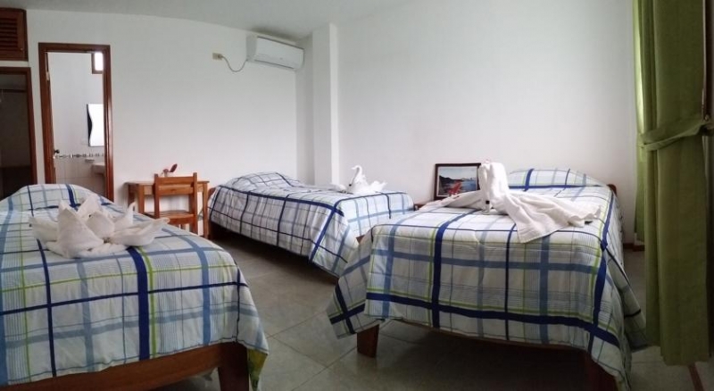 Hostal White House Galápagos